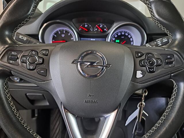 Opel ASTRA 1.4 Innovation + NAVI !!