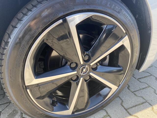 Opel ASTRA 1.2 Elegance Navigatie, Achteruit Camera & Adaptive Cruise Control