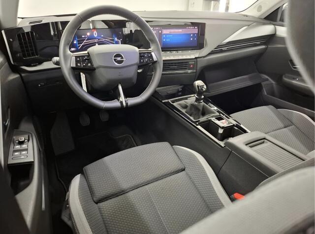 Opel ASTRA 1.2 Level 2 Navigatie / Keyless / Parkeerhulp v+a