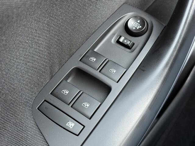 Opel ASTRA Sports Tourer BWJ 2022 1.2 111 PK Business Edition NIEUW BINNEN