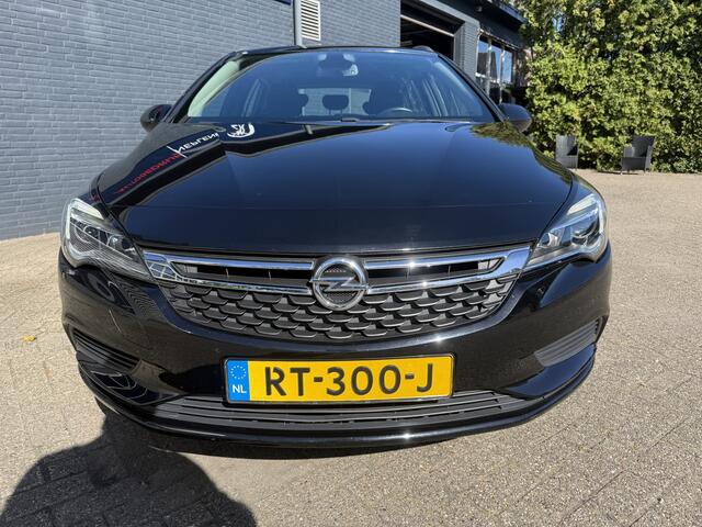 Opel ASTRA Sports Tourer 1.0 Online Edition Bj 2018 Km 72.000 105pk Dealer onderhouden !!