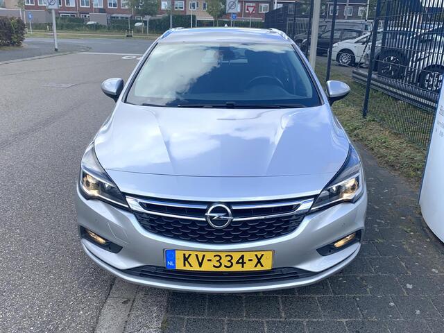 Opel ASTRA Sports Tourer 1.4 Edition 12-2016! met o.a. trekhaak, navigatie, cruise control, chroom pack, etc.