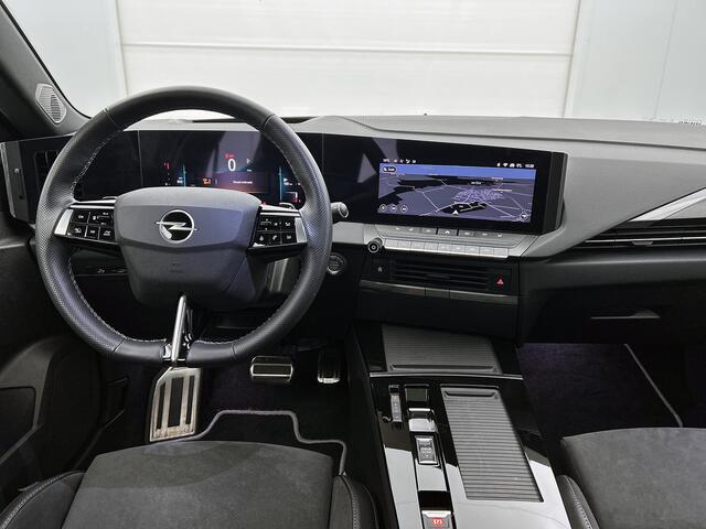 Opel ASTRA Sports Tourer 1.2 Level 4 Panoramadak | Navigatie | Trekhaak | 360 Gr. camera