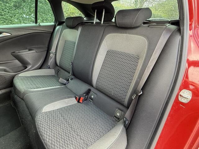 Opel ASTRA BJR 2020 Sports Tourer 1.2 111 PK Edition CLIMA / NAVI / CRUISE / LMV / PDC / PRIV. GLAS / MULTIFUINCT. STUUR