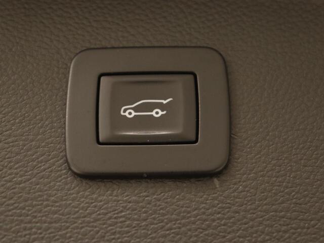 Opel ASTRA 1.4 Turbo Innovation | Trekhaak | Camera | Carplay | Navigatie | Keyless | Parkeerhulp | Climate control | Cruise control | Bluetooth