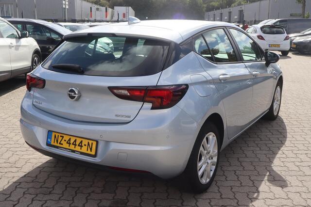 Opel ASTRA 1.0 Online Edition Camera, Navigatie, Apple Carplay, Cruise control