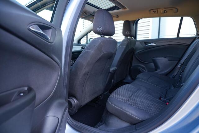 Opel ASTRA Sports Tourer 1.0 Edition Airco Schuif/kanteldak 17"L.M. Handgeschakeld