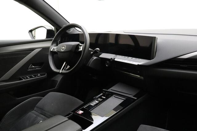 Opel ASTRA Sports Tourer 1.6 Turbo Plug In Hybrid GSE 180 PK Automaat | Navigatie | Alcantara bekleding | Rondomzicht camera | Stoel & Stuurverwarming | Keyless | Dakrails