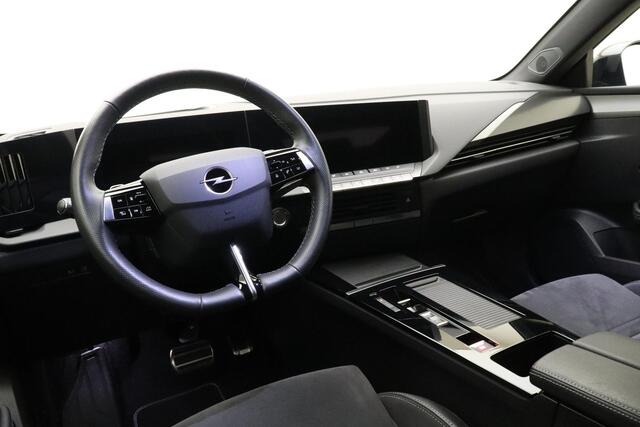 Opel ASTRA Sports Tourer 1.6 Turbo Plug In Hybrid GSE 180 PK Automaat | Navigatie | Alcantara bekleding | Rondomzicht camera | Stoel & Stuurverwarming | Keyless | Dakrails