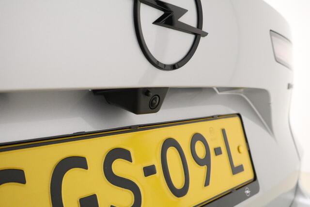 Opel ASTRA Sports Tourer 1.2 Turbo Hybrid GS 145 PK | Navigatie | Stoel & Stuurverwarming | Keyless | Lichtmetalen velgen | Extra getint glas | Camera | Climate control