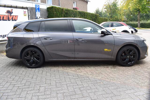 Opel ASTRA Sports Tourer 1.2 Turbo GS AUTOMAAT