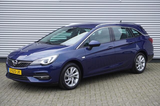 Opel ASTRA Sports Tourer 1.2 Turbo Elegance / Camera / AGR / Navi / LED