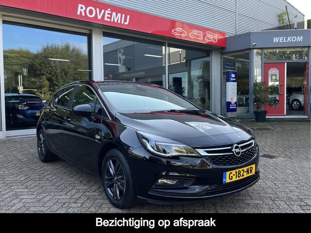 Opel ASTRA 1.4 Turbo 120 Jaar Edition Automaat, Carplay, Trekhaak,Cruise Controle.