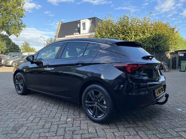 Opel ASTRA 1.4 Turbo 120 Jaar Edition Automaat, Carplay, Trekhaak,Cruise Controle.