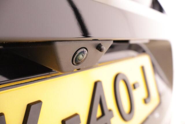 Opel ASTRA Electric 54 kWh GS | Navigatie | Stoel & Stuurverwarming | Camera | Extra getinte ramen | Lichtmetalen velgen | Keyless | Climate control