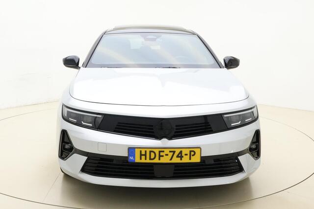 Opel ASTRA 1.2 Turbo 145pk Hybrid Automaat Ultimate | Navigatie | Alcantara bekleding | Camera | Head-up Display | Keyless | Panoramadak | Stoel- en stuurverwarming| 18" Lichtmetalen velgen