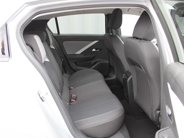 Opel ASTRA 1.2T 110 EDITION 2023 NAVI/CAMERA