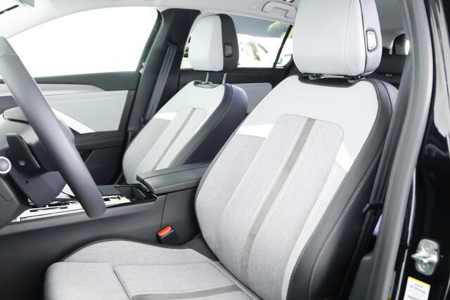 Opel ASTRA Sports Tourer 1.2 Turbo Elegance / LED / ACC / Navi / Cam / CarPlay / Trekhaak