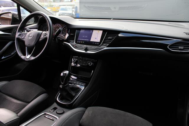Opel ASTRA Sports Tourer 1.2 Ultimate | Trekhaak | Winterpack | BLIS | Cruise control | Navigatie | Camera