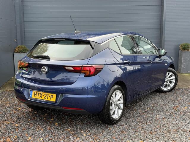 Opel ASTRA 1.2 Blitz Elegance 1e Eigenaar,Navi,Camera,131pk,Clima,Cruise,Lm velgen,6 Bak,Pdc V+A,Apk tot 08-2027