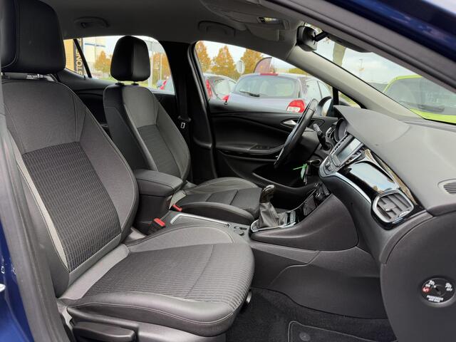 Opel ASTRA 1.2 Blitz Elegance 1e Eigenaar,Navi,Camera,131pk,Clima,Cruise,Lm velgen,6 Bak,Pdc V+A,Apk tot 08-2027