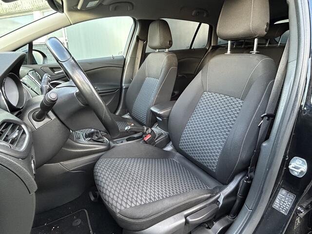 Opel ASTRA Sports Tourer BJR 2016 1.0 105 PK Edition AIRCO / CRUISE / LM VELGEN / CENTR. VERGR. / TREKHAAK