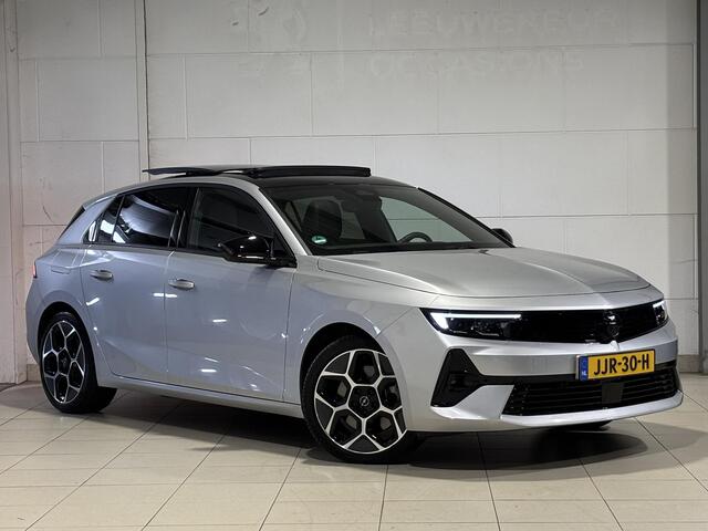 Opel ASTRA Ultimate 1.6 HYbrid PHEV 180pk e-EAT8 | SCHUIF/KANTELDAK | TREKHAAK | 360° CAMERA | BLACK PACK | ALCANTARA/LEDER | ADAPTIVE CRUISE | STOEL+STUURVERW. |