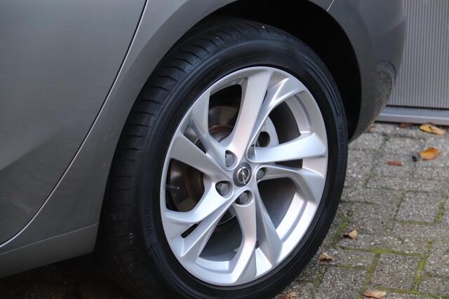 Opel ASTRA 1.4 Turbo S/S Navi, Climate, Parkeerhulp, Trekhaak