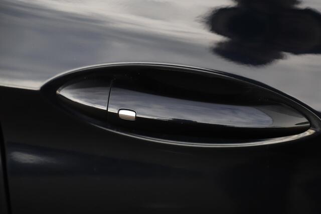 Opel ASTRA Sports Tourer 1.0 Business Executive 105PK Trekhaak 16 inch LMV Navigatie Clima Cruise Keyless Carplay Android Parkeersensor Rijstrooksensor