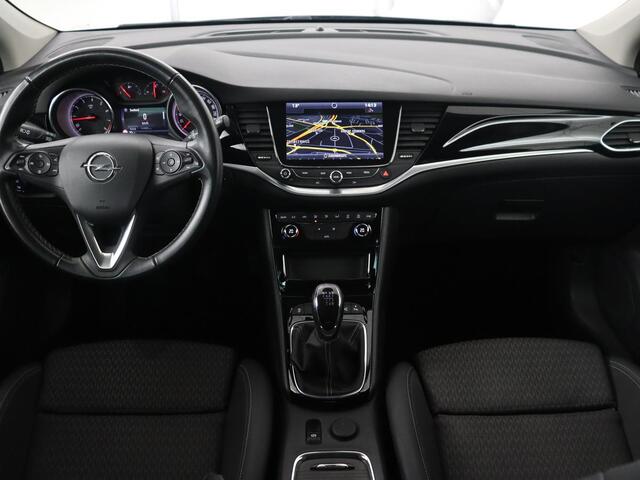 Opel ASTRA 1.6 Turbo Executive | 200pk | Schuifdak | Matrix LED | Carplay | Camera | Trekhaak | Park Assist | Keyless | Navigatie | Climate control | Dodehoek detectie | Cruise control