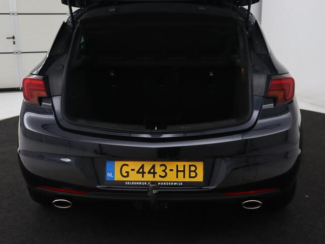 Opel ASTRA 1.6 Turbo Executive | 200pk | Schuifdak | Matrix LED | Carplay | Camera | Trekhaak | Park Assist | Keyless | Navigatie | Climate control | Dodehoek detectie | Cruise control