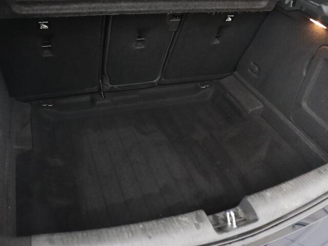 Opel ASTRA 1.6 Turbo Executive | 200pk | Schuifdak | Matrix LED | Carplay | Camera | Trekhaak | Park Assist | Keyless | Navigatie | Climate control | Dodehoek detectie | Cruise control