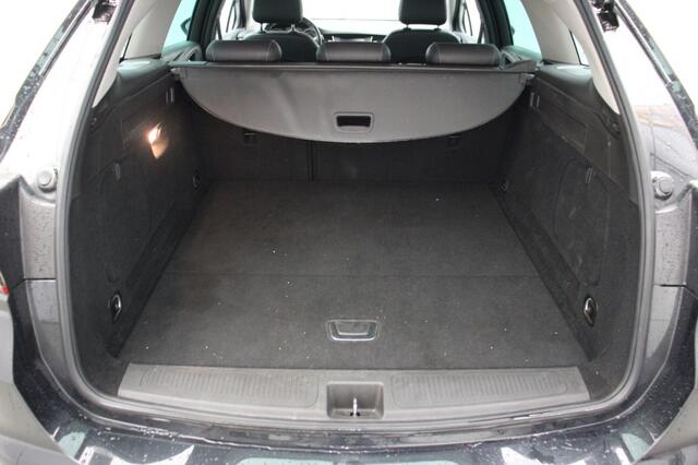 Opel ASTRA 1.4 Sports Tourer Turbo - Navi, Camera, Clima, Cruise, Half Leer, Trekhaak, Stoelverw.