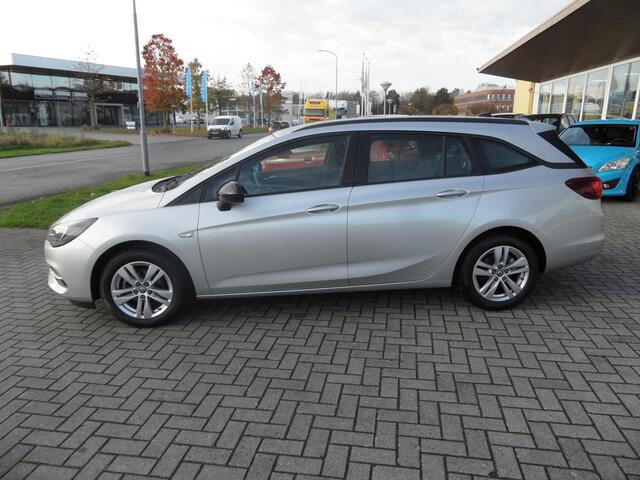Opel ASTRA Sports Tourer 1.2 Edition