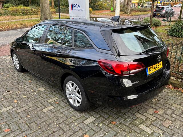 Opel ASTRA Sports Tourer 1.0 Online Edition