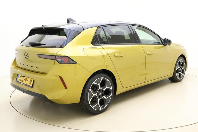 Opel ASTRA 1.2 Turbo GS 130pk Automaat | Adaptive Cruise Control | 360° Camera | 18" Lichtmetalen velgen | Panorama dak | Stoelverwarming | Keyless Entry & Start | Navigatie