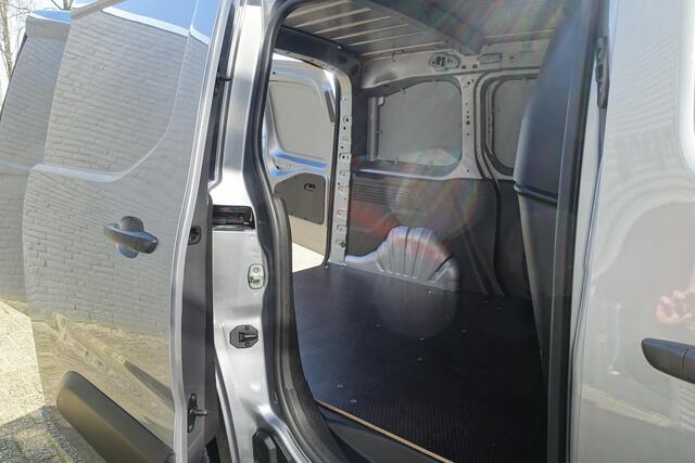 Opel COMBO 1.5D L1H1 Edition l Apple Carplay l Airco l Cruise Control l PDC l Trekhaak.