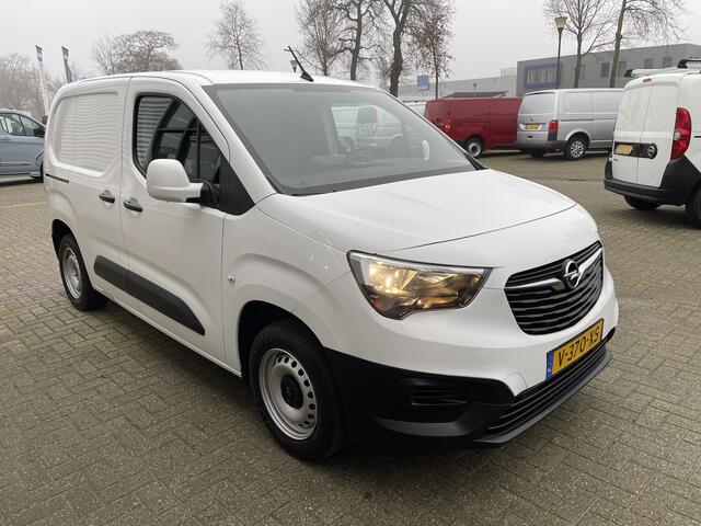 Opel COMBO 1.6D L1H1 Edition / vaste prijs rijklaar ¤ 10.950 ex btw / lease vanaf ¤ 200 / euro 6 diesel / airco / cruise / schuifdeur / navigatie / pdc achter !