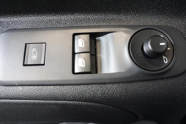 Opel COMBO 1.5D L1H1 Edition 3-zits Airco Navi Trekhaak