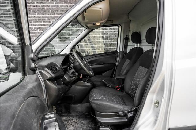 Opel COMBO 1.6 CDTi L1H1 Sport | Navigatie | Airco | Dakrails