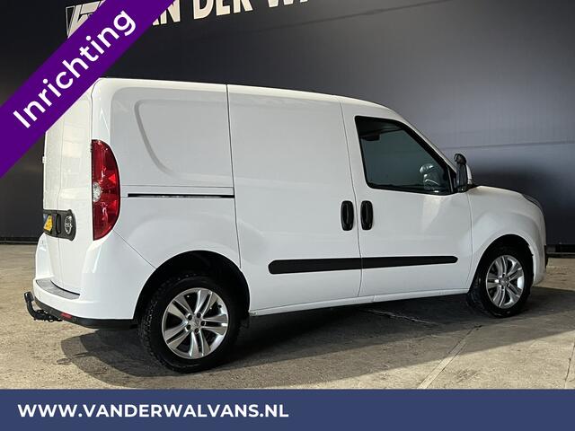 Opel COMBO 1.3 CDTi 96pk L1H1 Euro6 inrichting Airco | LM velgen | Trekhaak | Cruisecontrol Stoelverwarming, Parkeersensoren, Bluetooth-telefoonvoorbereiding