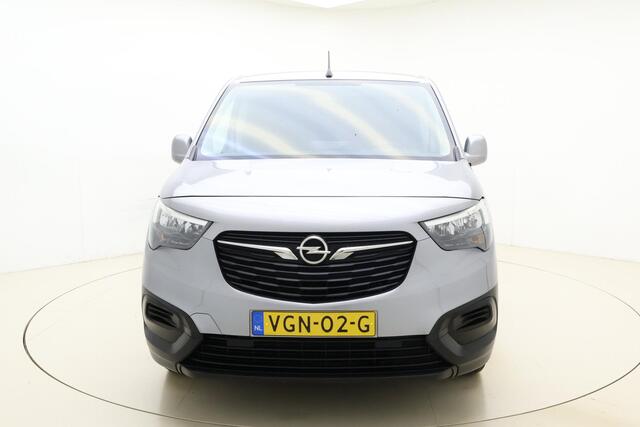 Opel COMBO 1.5D L1H1 Edition 100 PK | Navigatie | Trekhaak | Parkeersensoren | Metaallak | DAB Radio | Cruise control | Zijschuifdeur | Bluetooth | Armsteun