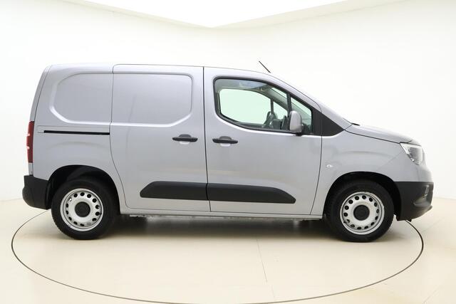 Opel COMBO 1.5D L1H1 Edition 100 PK | Navigatie | Trekhaak | Parkeersensoren | Metaallak | DAB Radio | Cruise control | Zijschuifdeur | Bluetooth | Armsteun