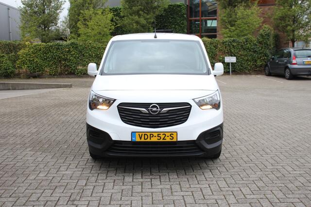 Opel COMBO 1.6D L1H1 Edition Airco-Cruise-Navi-Carplay-Parkeersensoren 12 Maanden Bovag Garantie.