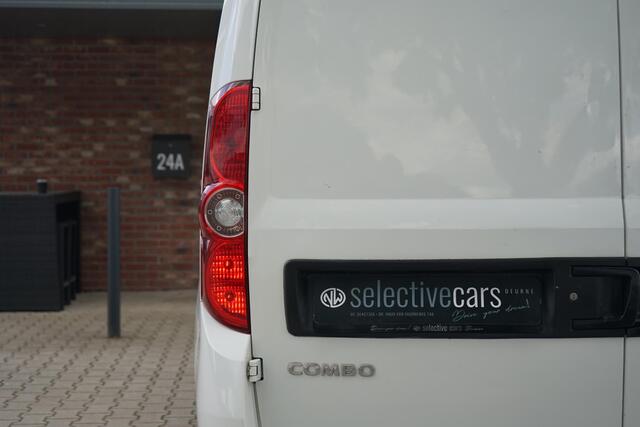 Opel COMBO 1.3 CDTi, Nieuwe APK, PDC, Cruise, Airco, Trekhaak, Org-NL