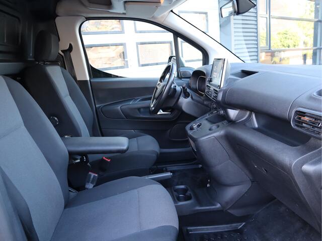 Opel COMBO 1.5D 96 kw 131 pk Automaat - Innovation - Trekhaak