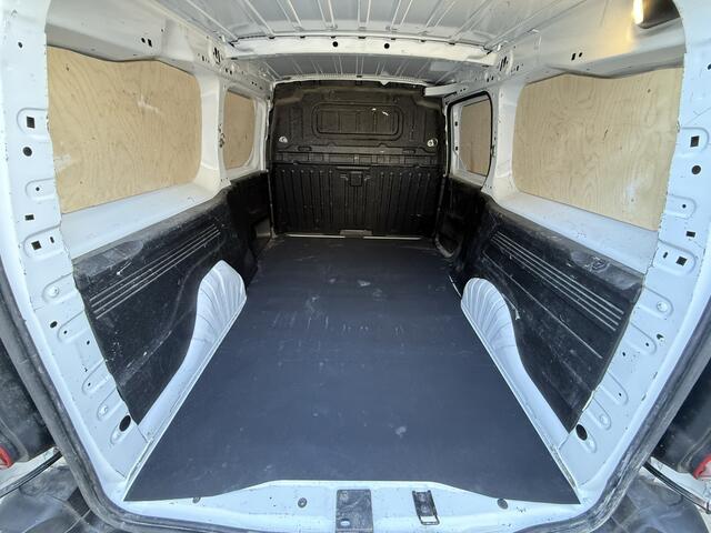 Opel COMBO 1.5D 130 PK Euro 6 L2H1 Edition Trekhaak/CarPlay/navigatiesysteem