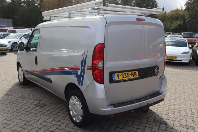 Opel COMBO 1.6 CDTi L2H1 Sport Airco, Cruise control, Rechter zijdeur, Trekhaak, Navigatie