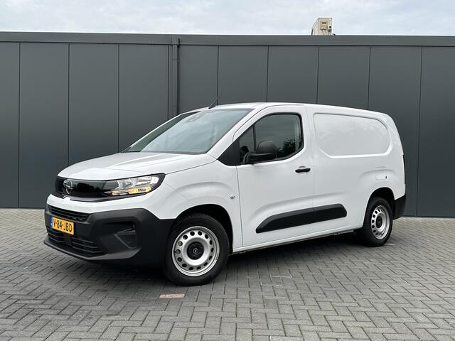 Opel COMBO 1.5 BlueHDi 100 PK L2H1 FACELIFT / !! NIEUWSTAAT !! / 10.419 KM / 1e EIG. / CAMERA / CRUISE / AIRCO / CARPLAY