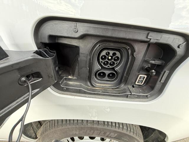 Opel COMBO Electric 136 L1 50kWh BATTERIJ 100% SoH CAMMERA CARPLAY